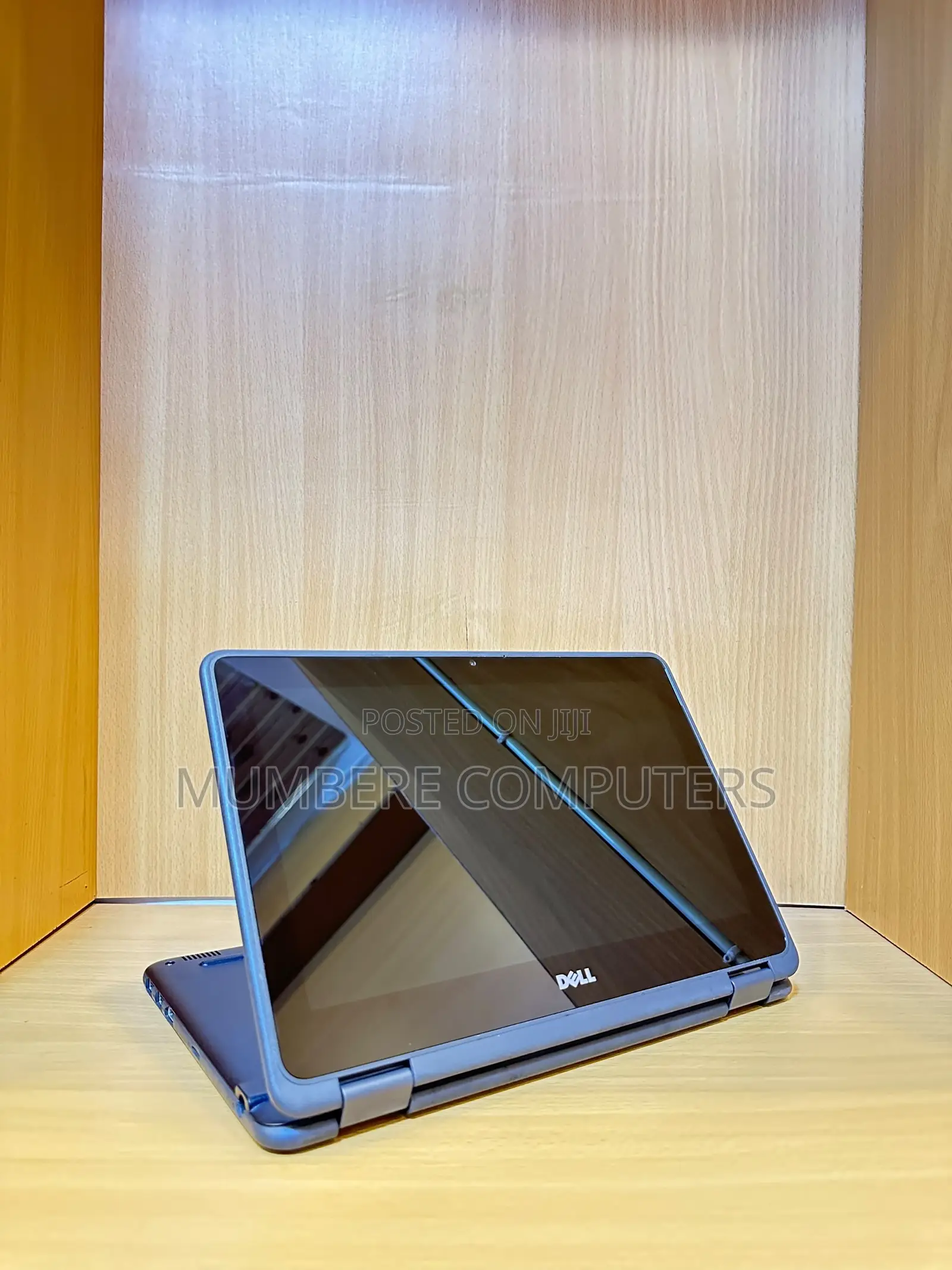 Laptop Dell Latitude 3190 2-in-1 8GB Intel Celeron SSD 128GB