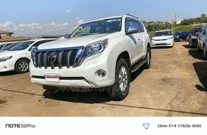 Toyota Land Cruiser 2017 White