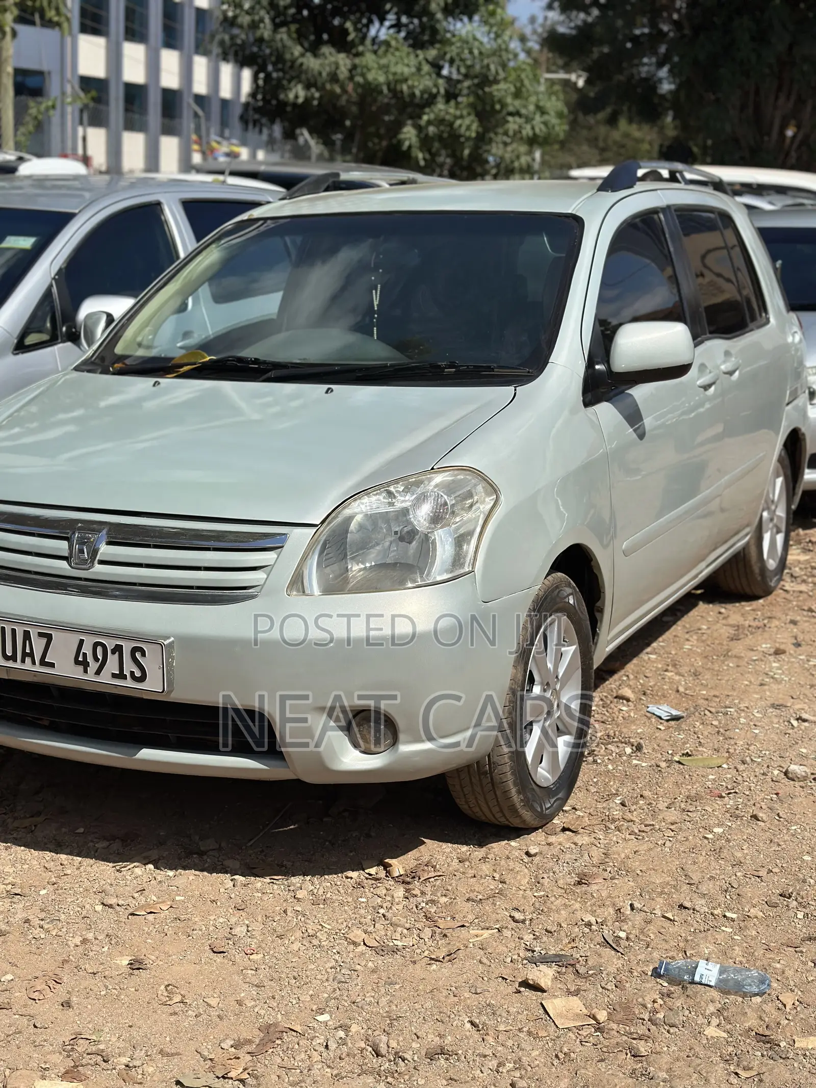 Toyota Raum 2007 Green