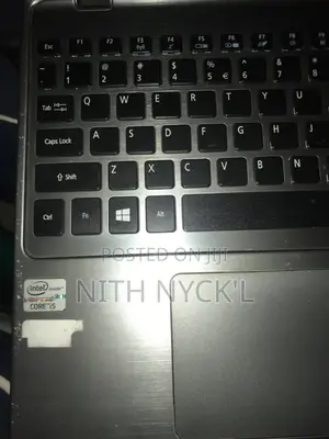 Laptop Acer Aspire M5-481PT 6GB Intel Core i5 SSHD (Hybrid) 500GB