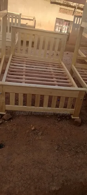 4 by 6 Long Lasting Wooden Bed