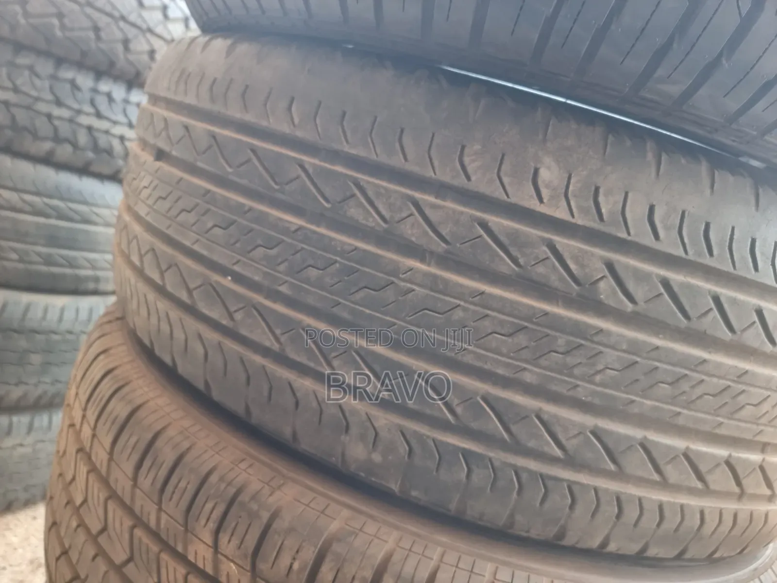 225/40r18 Bridgestone in Good Condition for Golf, Benz