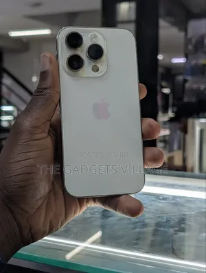 Apple iPhone 14 Pro 256 GB Gold