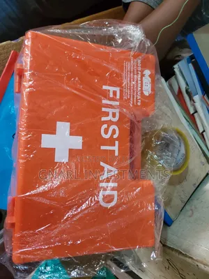 First Aid Kit 25 Persons