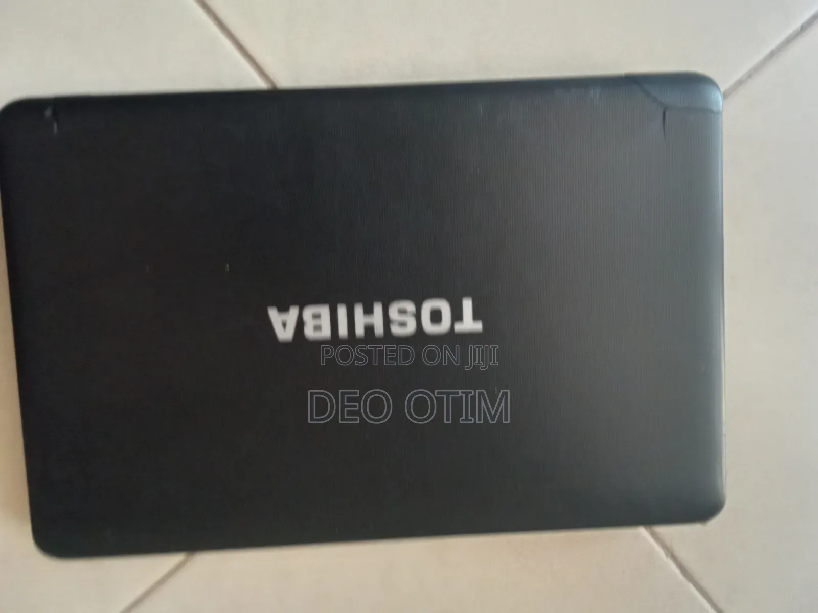 Laptop Toshiba Satellite C655 8GB Intel Core i3 HDD+SSD 128GB