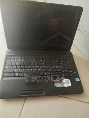Laptop Toshiba Satellite C655 8GB Intel Core i3 HDD+SSD 128GB