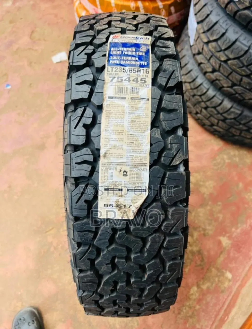 235/85r16 Bf Goodrich Tyres for Land Cruiser Hard Top.