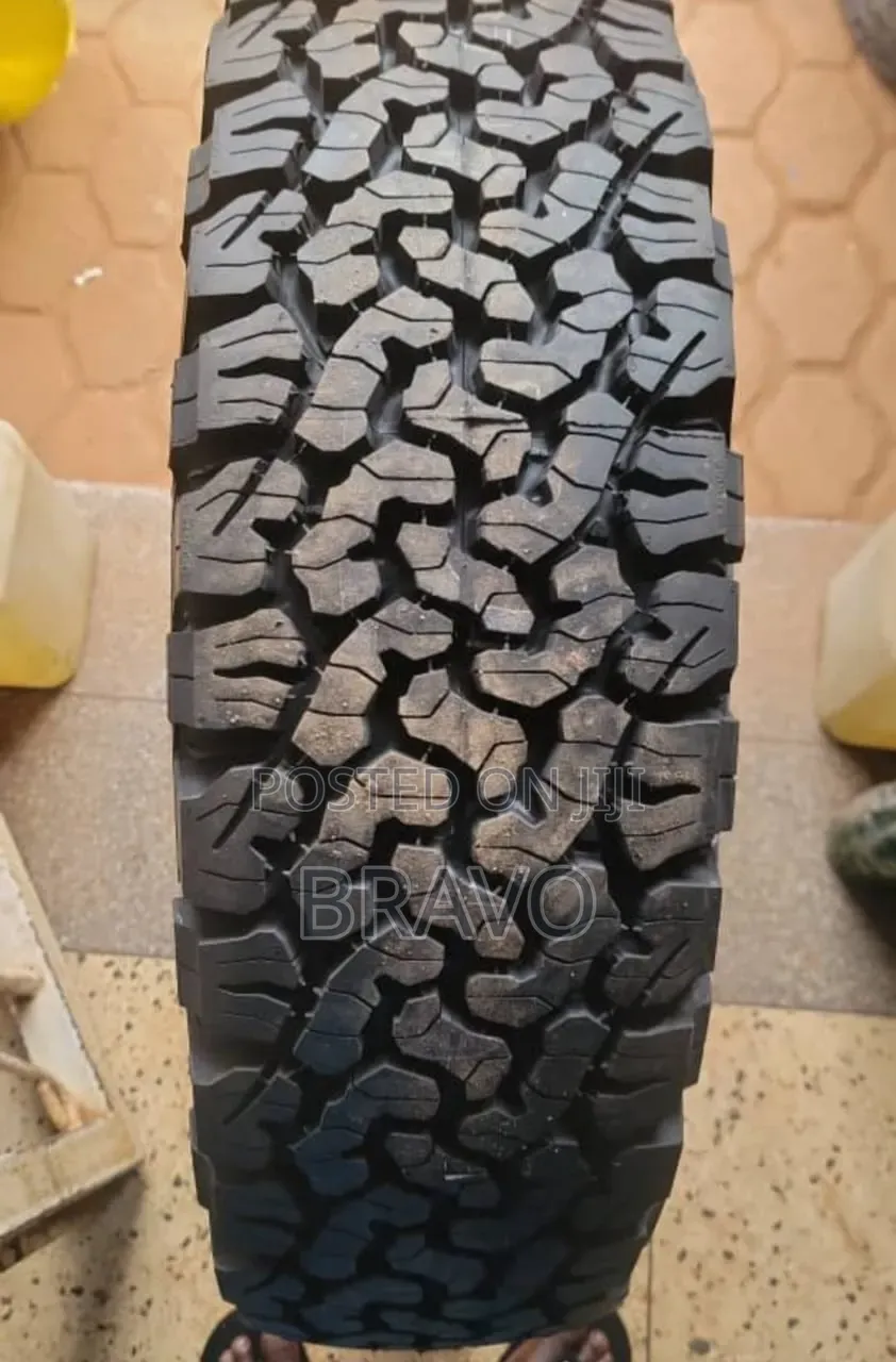 235/85r16 Bf Goodrich Tyres for Land Cruiser Hard Top.