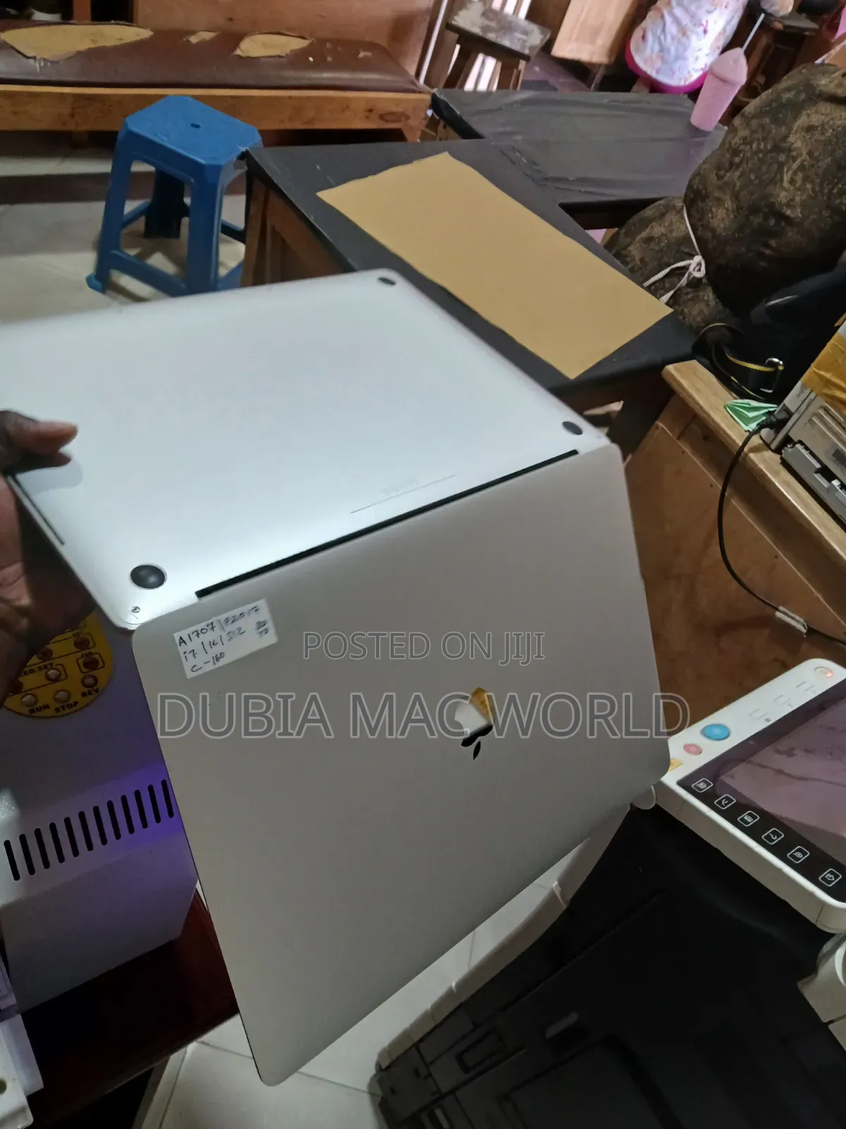 Laptop Apple MacBook Pro 2017 16GB Intel Core i7 SSD 512GB