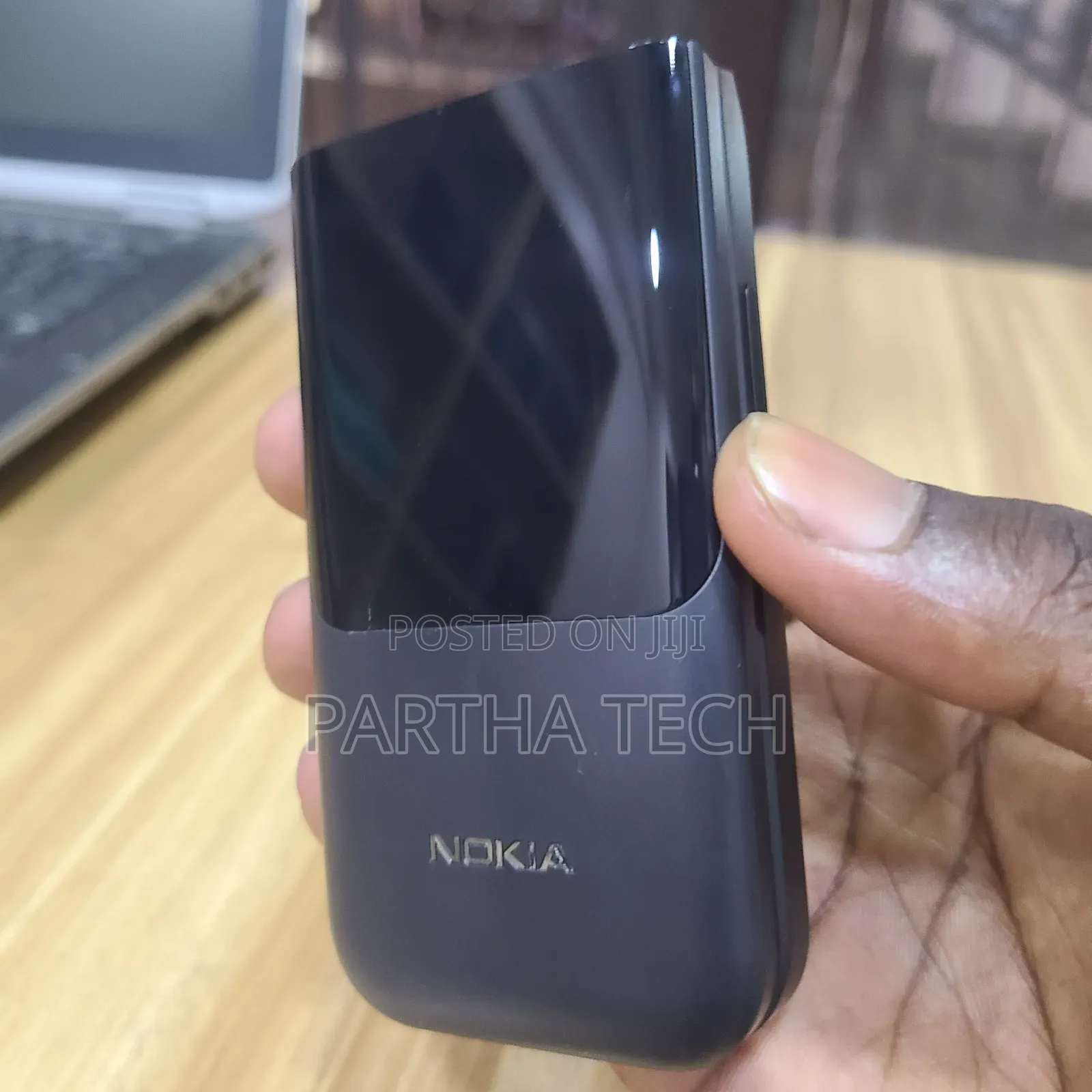 New Nokia 2720 Flip 512 GB Black