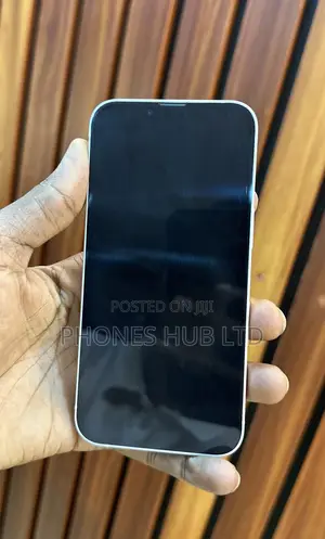 Apple iPhone 13 128 GB White