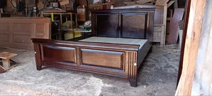 Bed 6ft*5ft