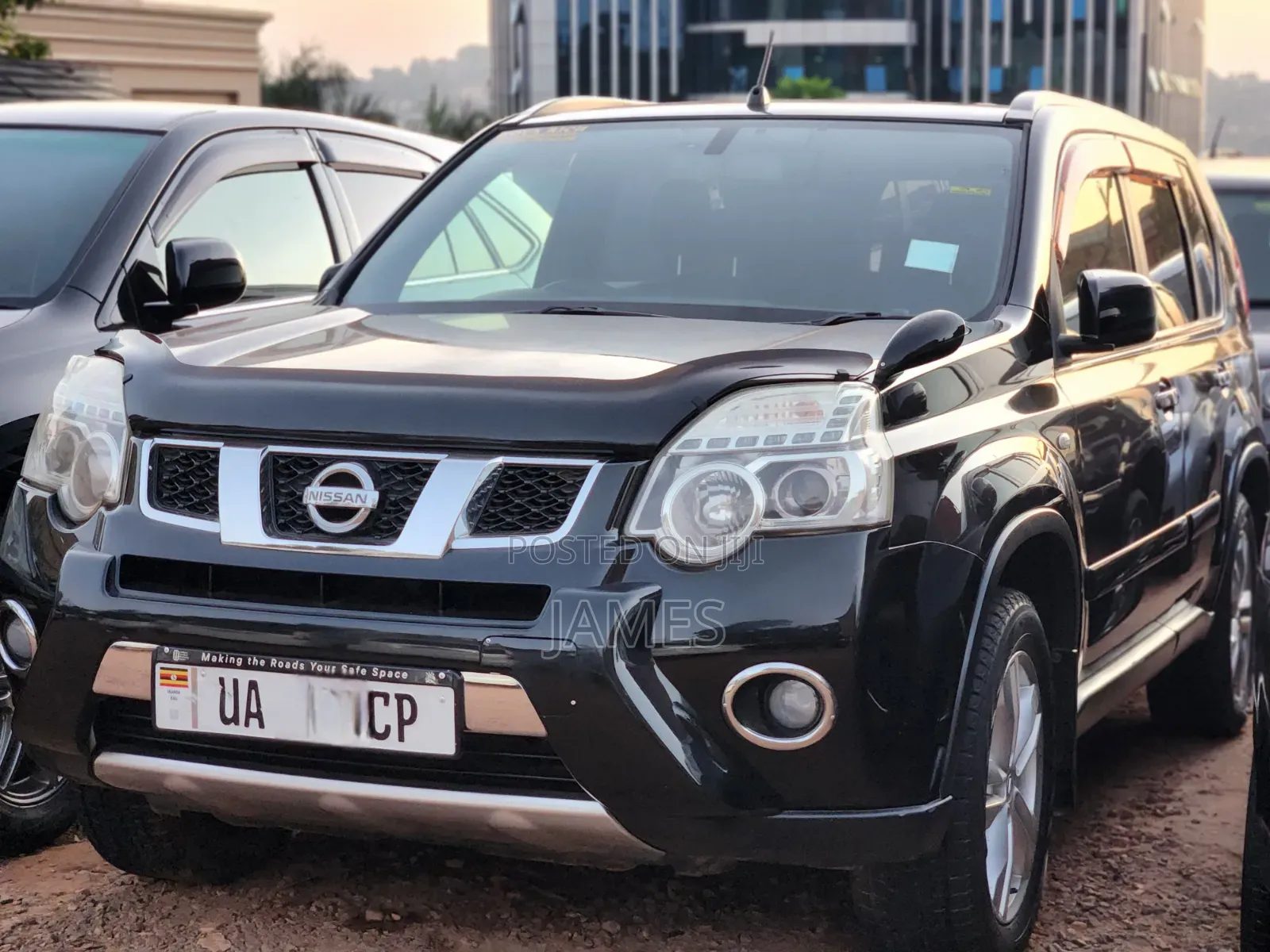 New Nissan X-Trail 2.0 Petrol XE 2011 Black