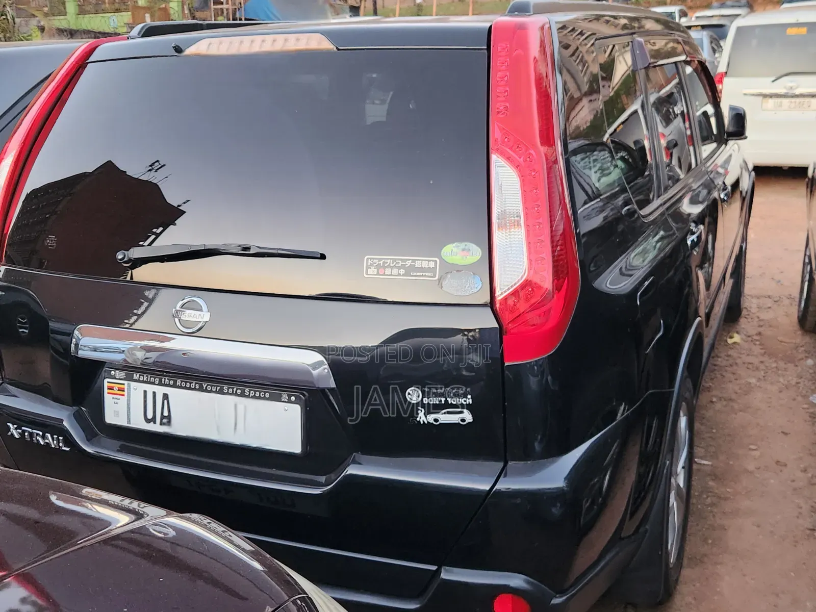 New Nissan X-Trail 2.0 Petrol XE 2011 Black