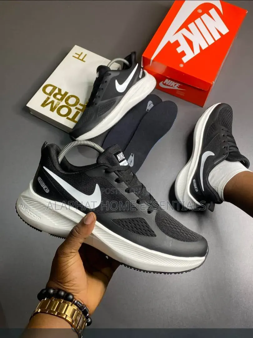 Nike Zoom Pegasus Style Running Sneakers