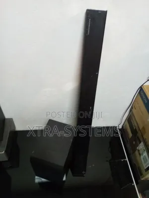 LG SH5B 320W 2.1-Channel Soundbar System With Wireless Subwoofer