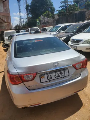 Toyota Mark X 2011 Silver