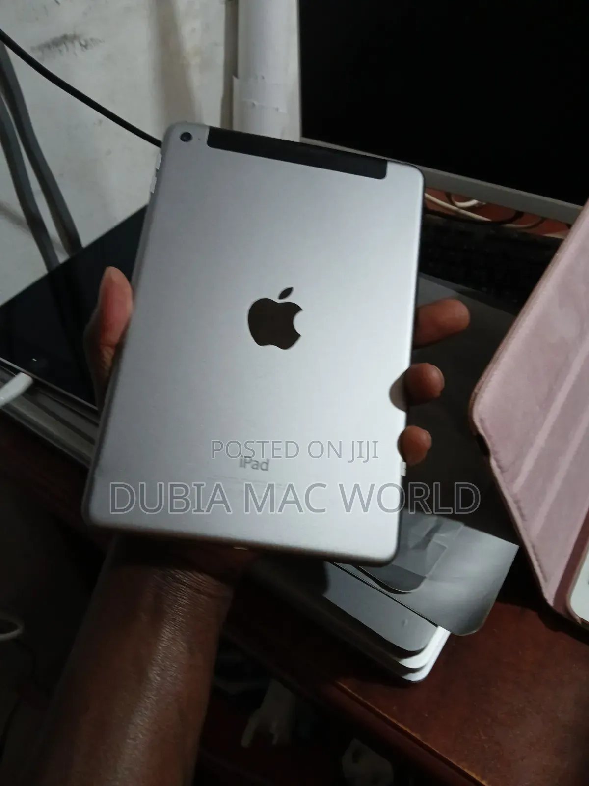 Apple iPad mini 4 128 GB Gray