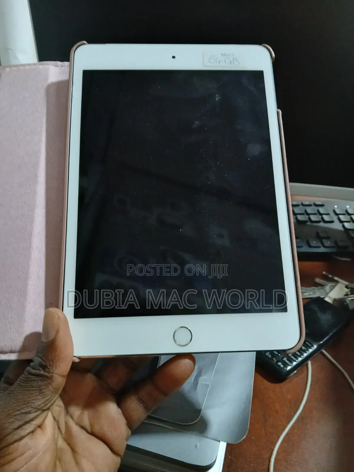 Apple iPad mini 4 64 GB White