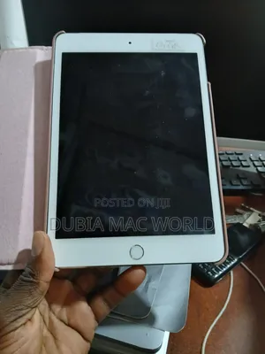 Apple iPad mini 4 64 GB White