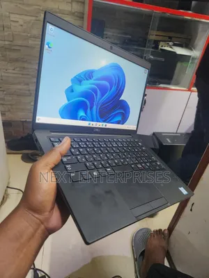 Laptop Dell Latitude 7390 8GB Intel Core i5 SSD 128GB