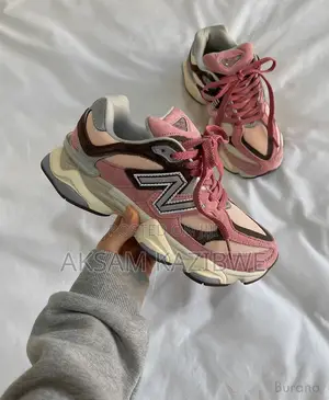 Ladies Sneakers