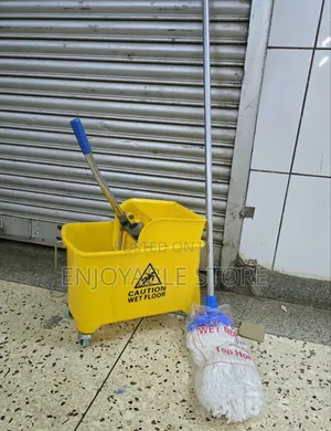 Cleaning Mop Bucket With a Mopper