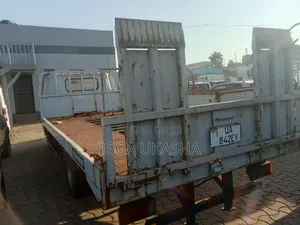 Mitsubishi Canter 1995 Maroon
