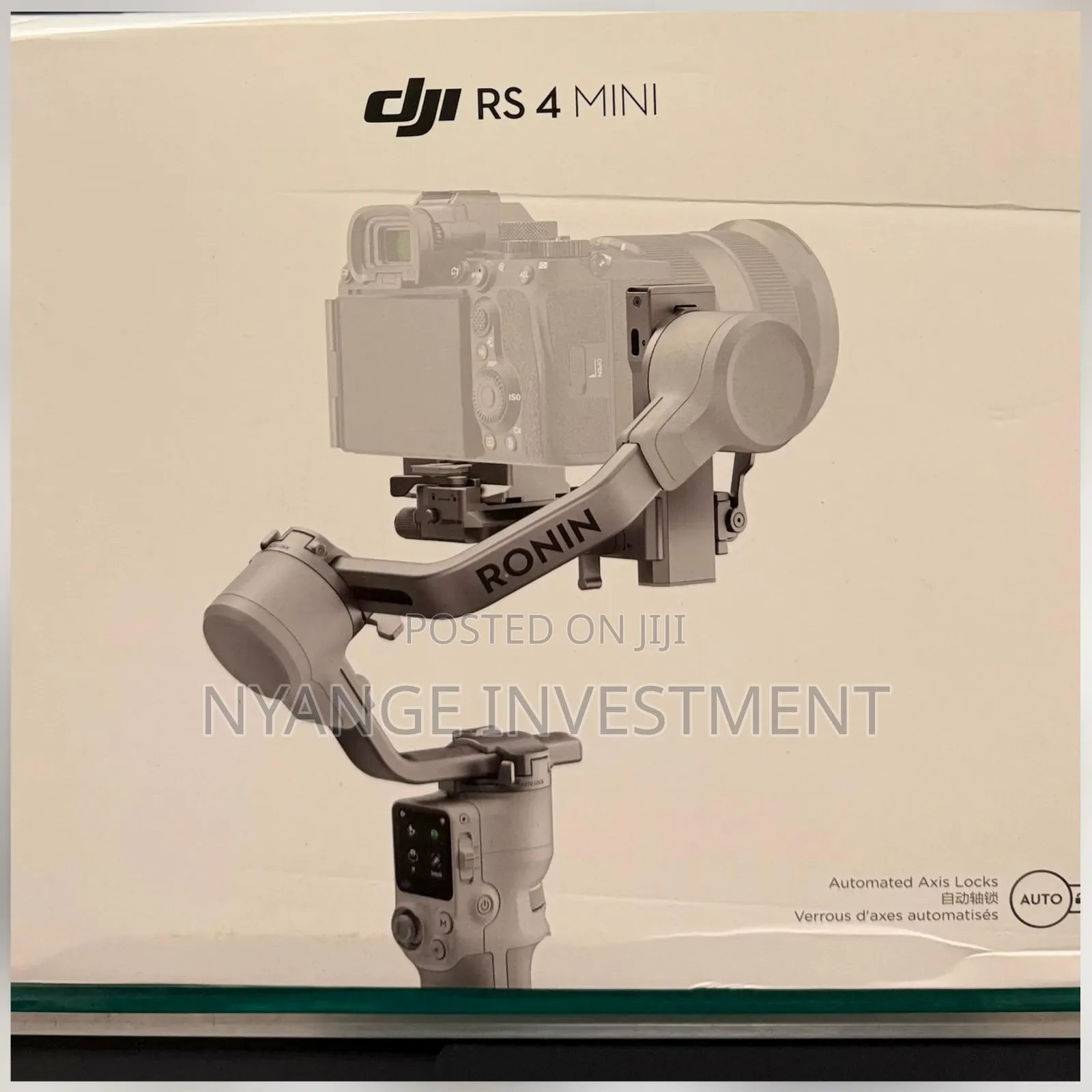 DJI RS 4 Mini, Compact 3-Axis Handheld Camera Gimbal Stabilizer.