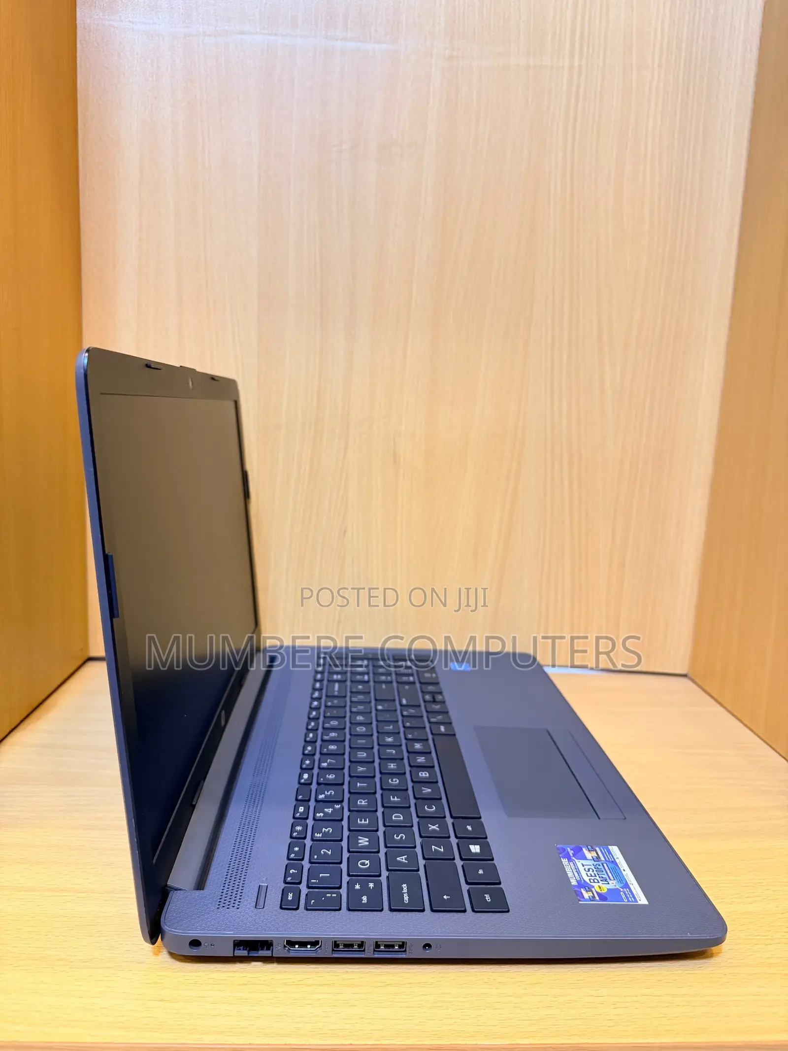 Laptop HP 250 G7 4GB AMD SSD 128GB