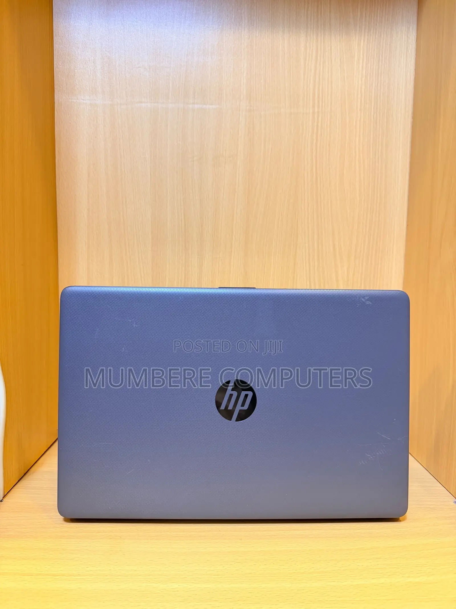 Laptop HP 250 G7 4GB AMD SSD 128GB