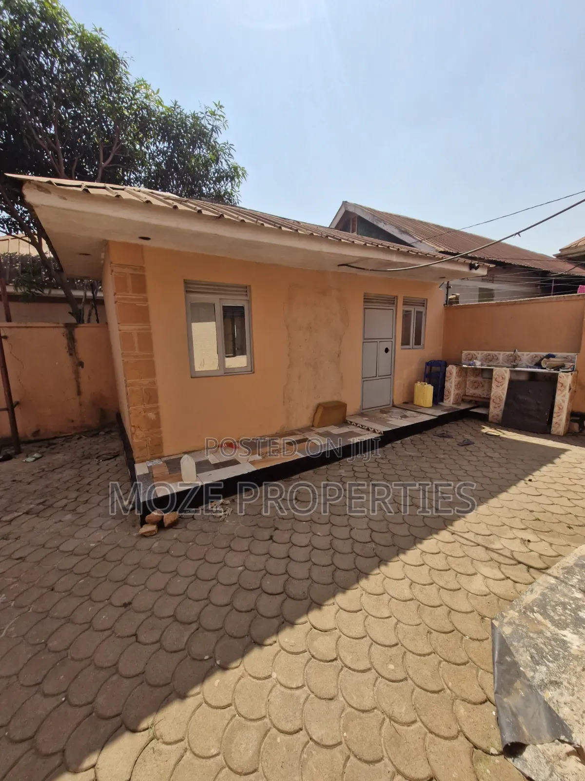 4bdrm Bungalow in Namugongo, Central Division for rent