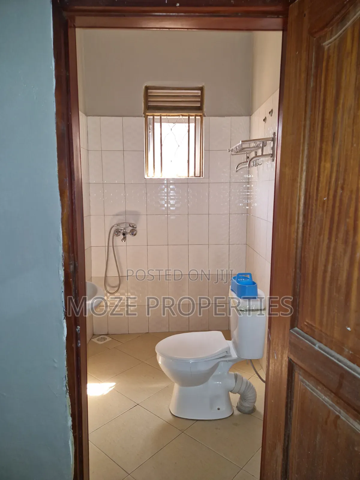 4bdrm Bungalow in Namugongo, Central Division for rent