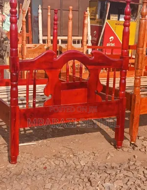 4by6 Wooden Bed Available for Sale