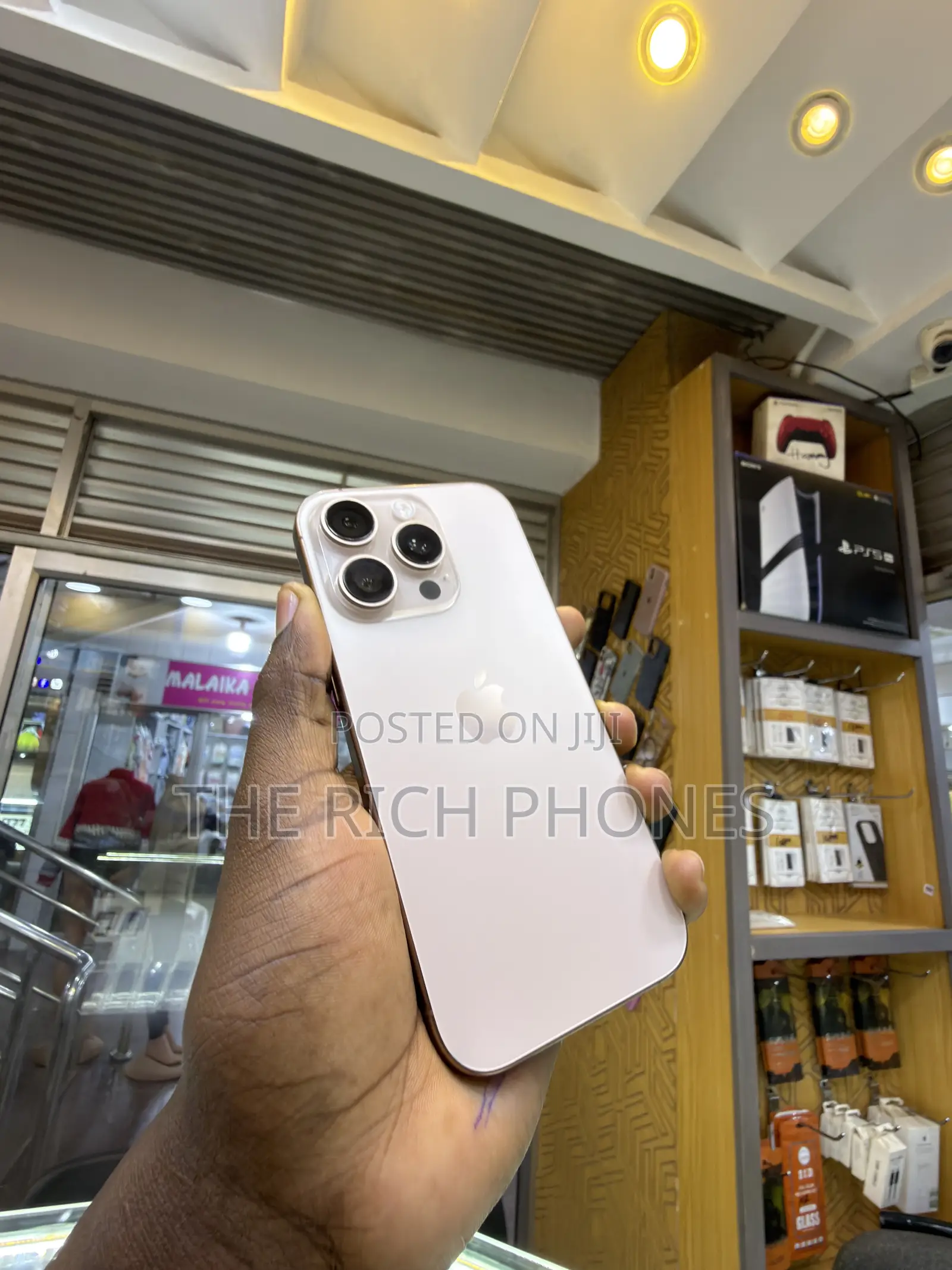 Apple iPhone 16 Pro 128 GB Gold