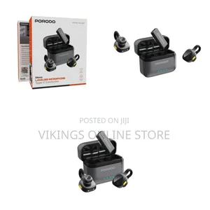 Wireless Lavalier Microphone With a Type-C  a Portable Charging Case