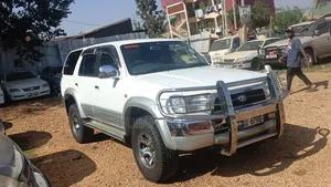 Toyota Hilux Surf 2.7 SSR 2004 White