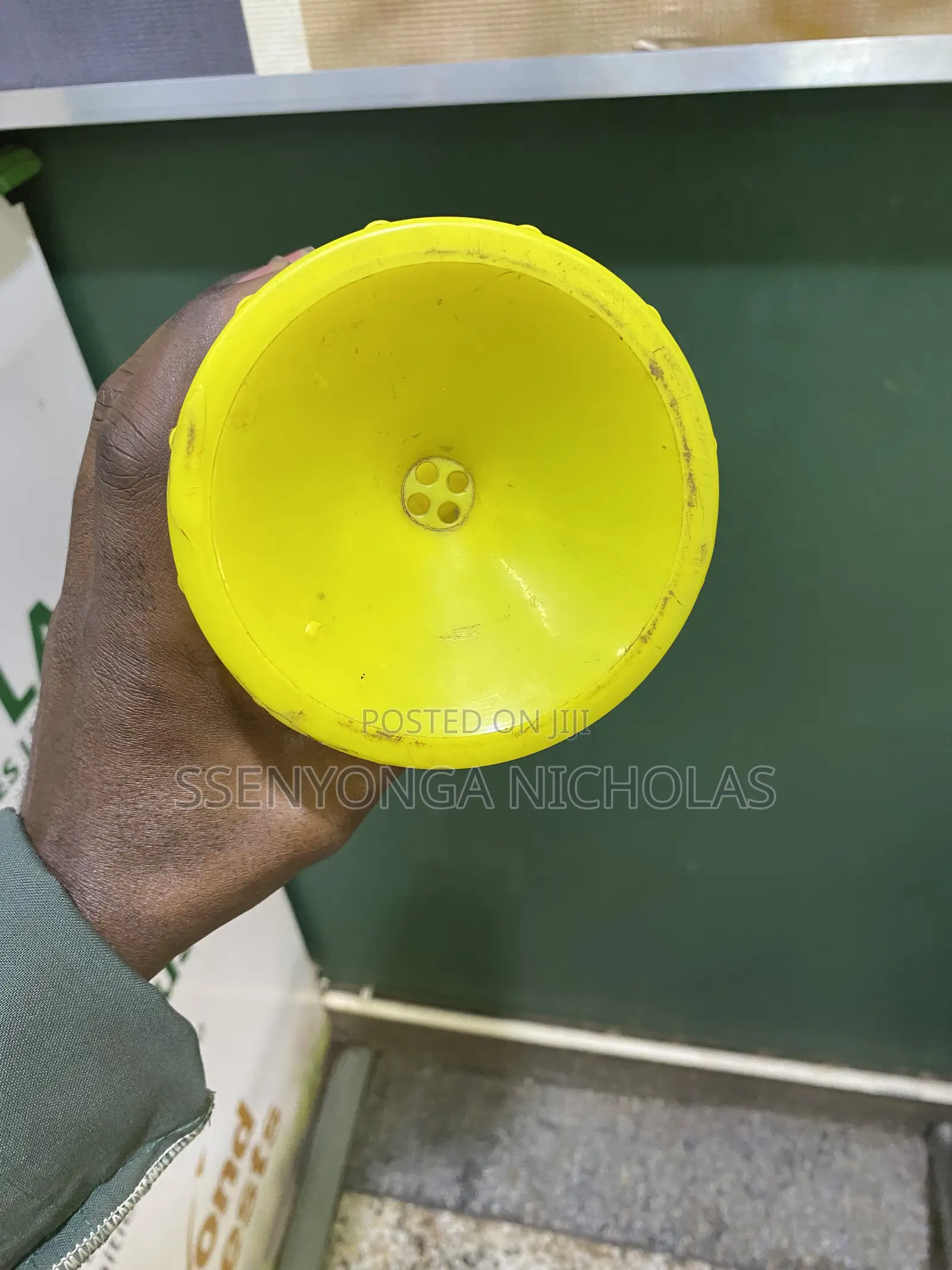 Entrap Fruit Fly Trap