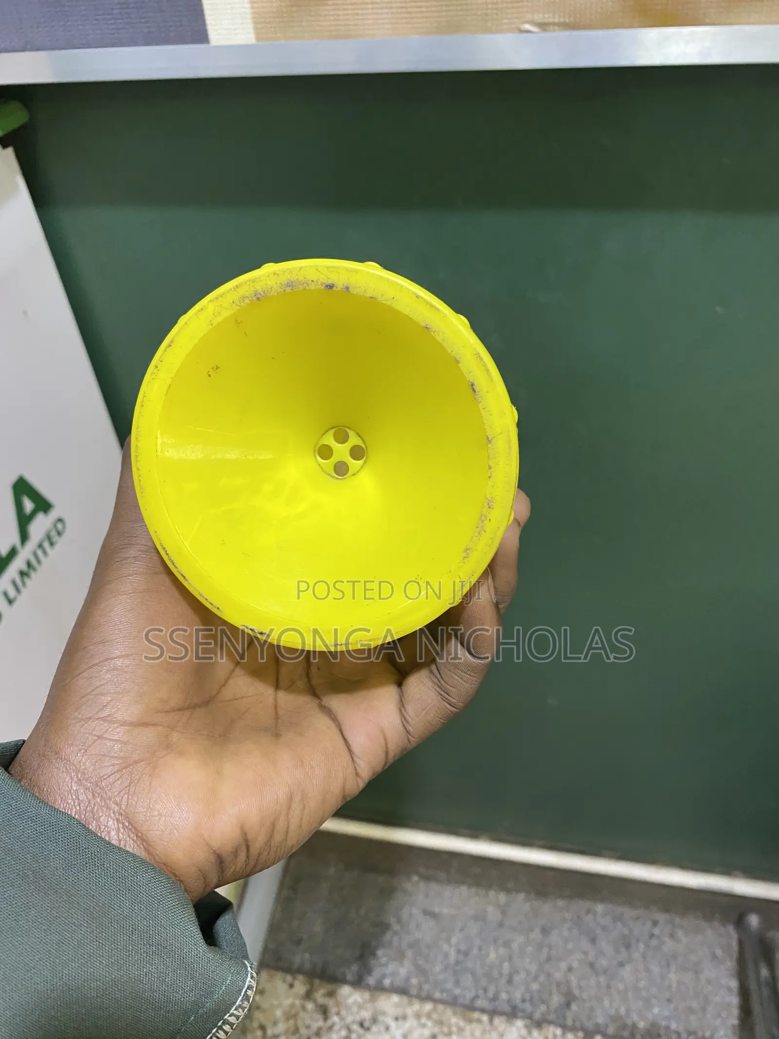 Entrap Fruit Fly Trap