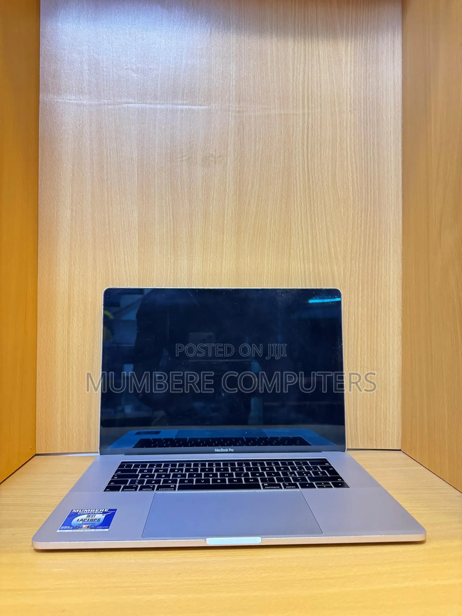 Laptop Apple MacBook Pro 2018 16GB Intel Core i7 SSD 128GB