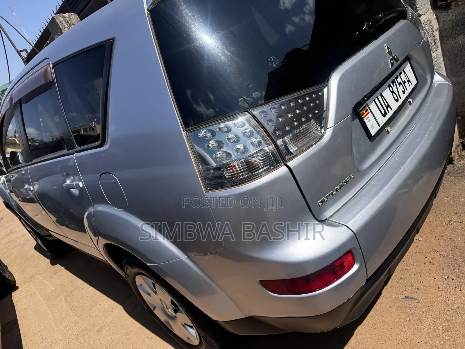 Mitsubishi Outlander 2012 Silver