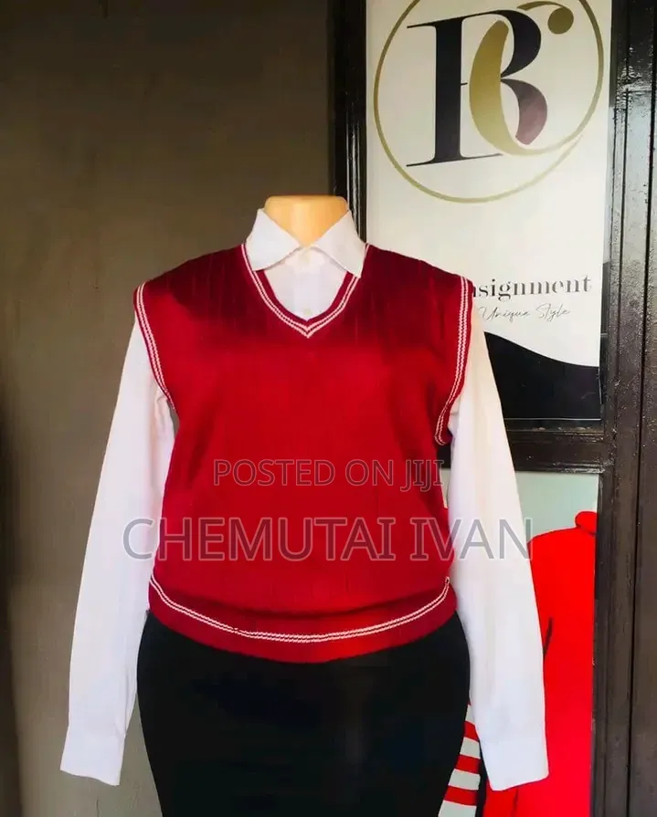 V-Neck Sleeveless Sweaters
