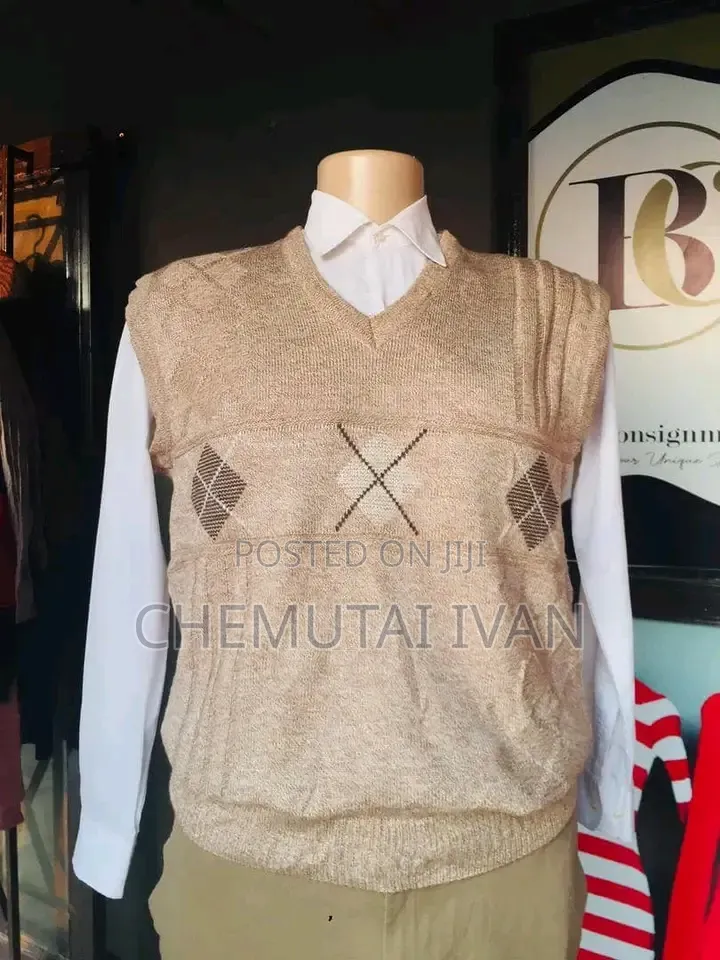 V-Neck Sleeveless Sweaters