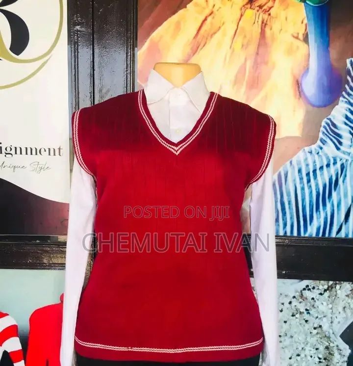 V-Neck Sleeveless Sweaters