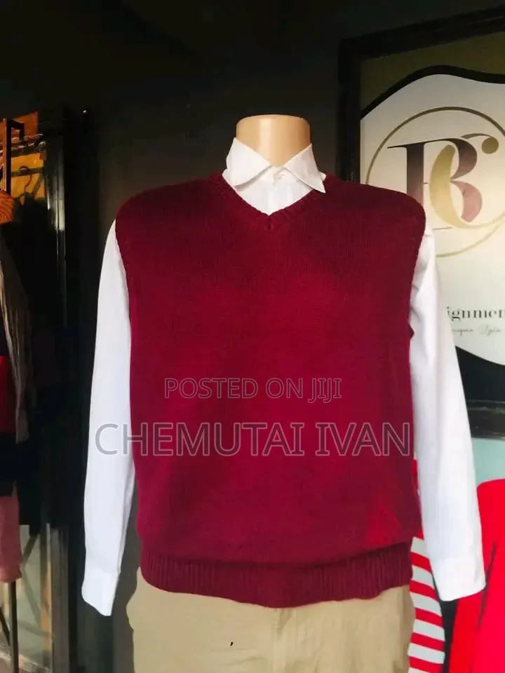 V-Neck Sleeveless Sweaters