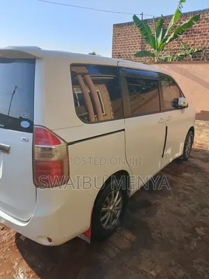 Toyota Noah 2008 White
