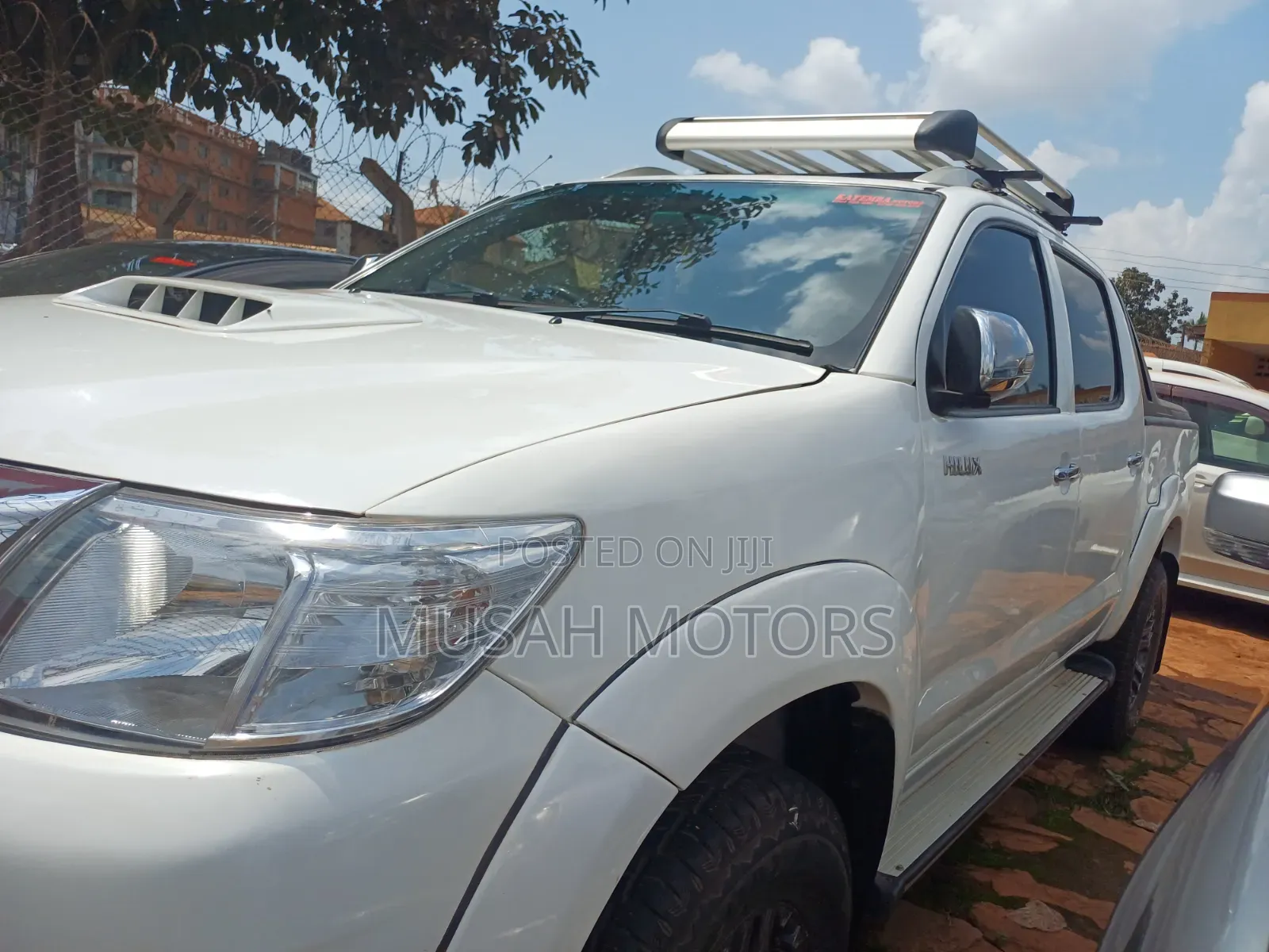 Toyota Hilux 3.0 D-4D 4x4 2013 White