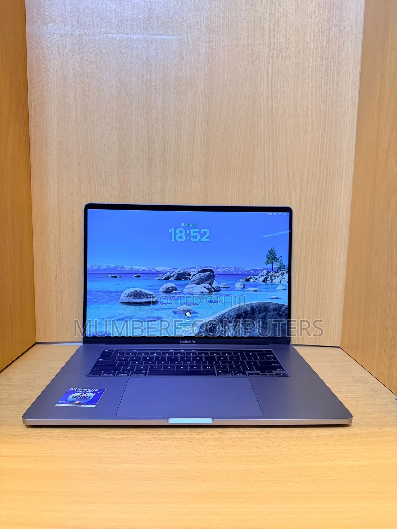 Laptop Apple MacBook Pro 2019 16GB Intel Core i9 SSD 1T