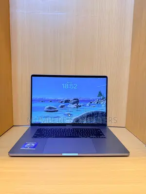 Laptop Apple MacBook Pro 2019 16GB Intel Core i9 SSD 1T