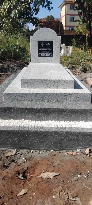 Grave Finishing